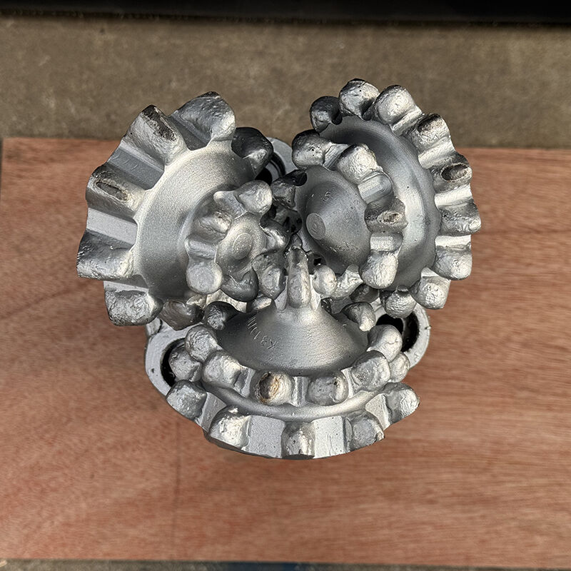 5 1/2 Inch Steel Tooth Tricone Drill Bit with Journal Bearing for Fast Drilling