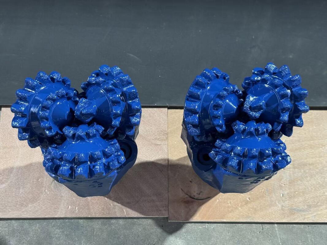 17 1/2 Inch Button IADC737 Steel Forged Tricone Drill Bit For Oil Drilling Coal Mining Drilling Tool